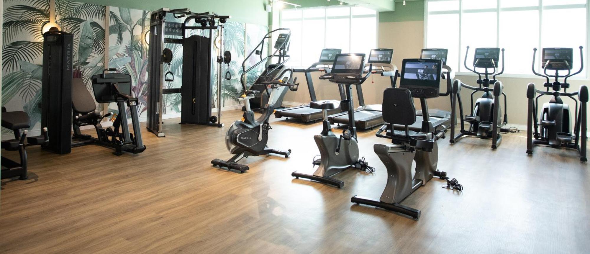 Grand Mercure Rio De Janeiro Copacabana Esterno foto A gym with exercise bikes