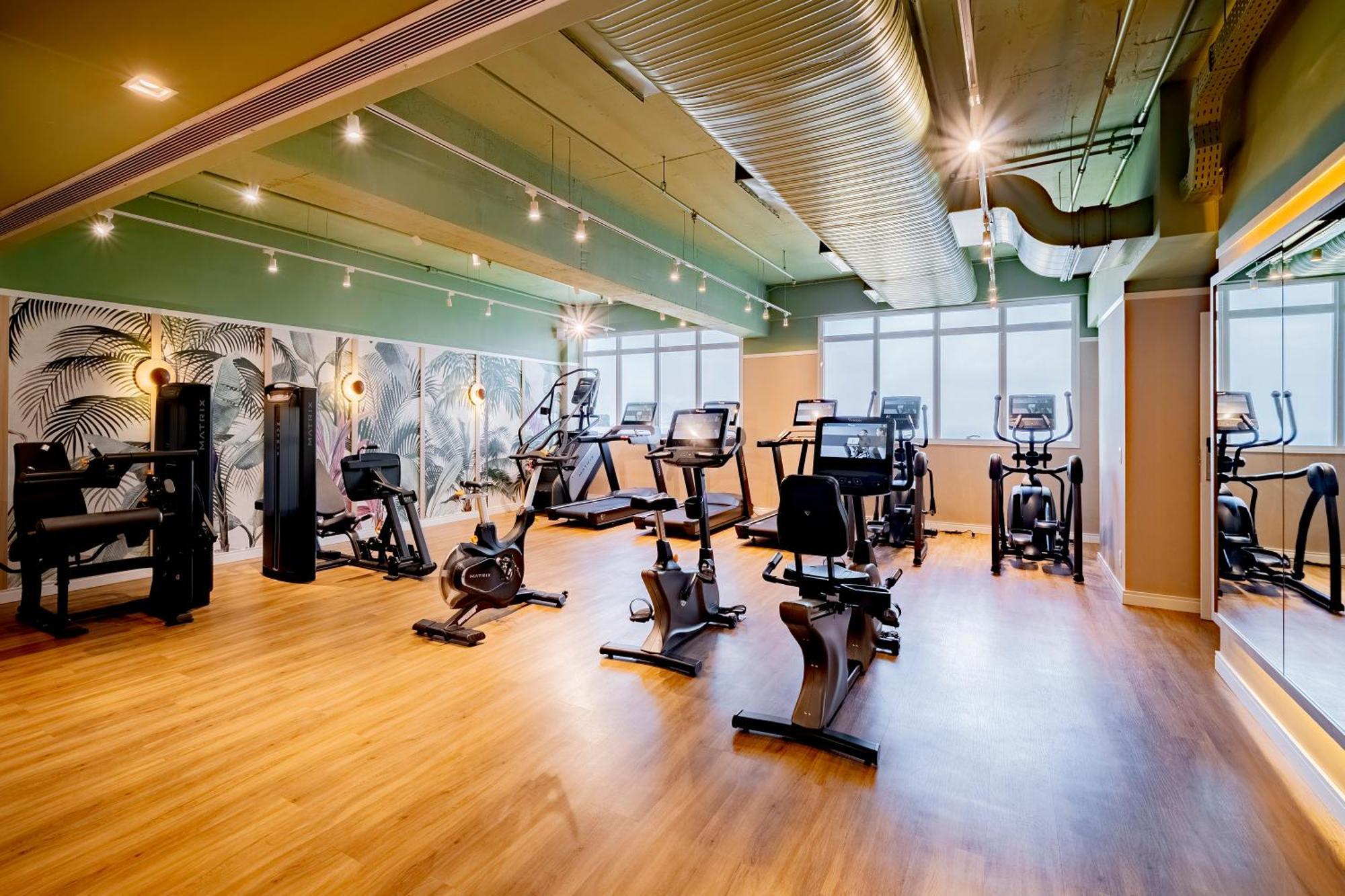Grand Mercure Rio De Janeiro Copacabana Esterno foto The gym at the hotel